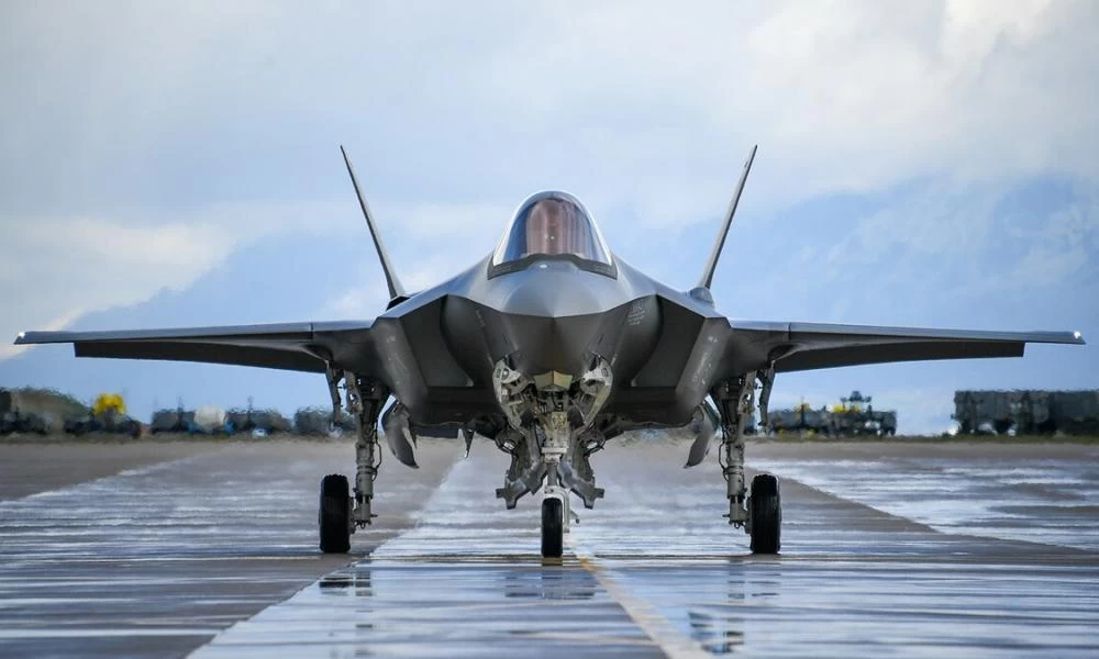 ΗΠΑ - F-35: Δεκάδες stealth μαχητικά δεν μπορούν να πετάξουν λόγω.... Τουρκίας